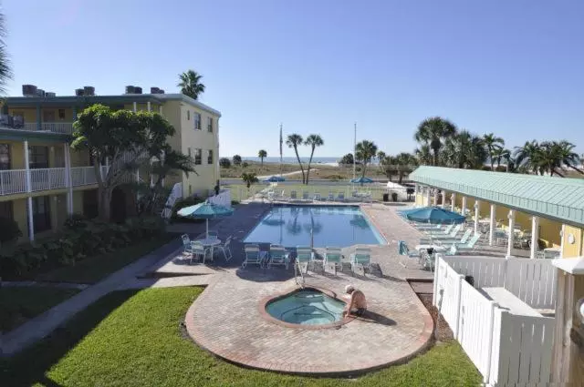 ホテル Treasure Island Beach Club 727 360 7096
