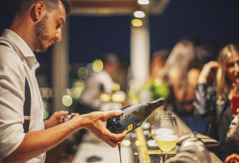 호텔 Villa Del Mare Spa Resort