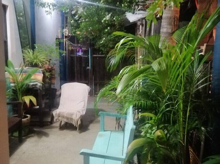 Общежитие Zipolite One