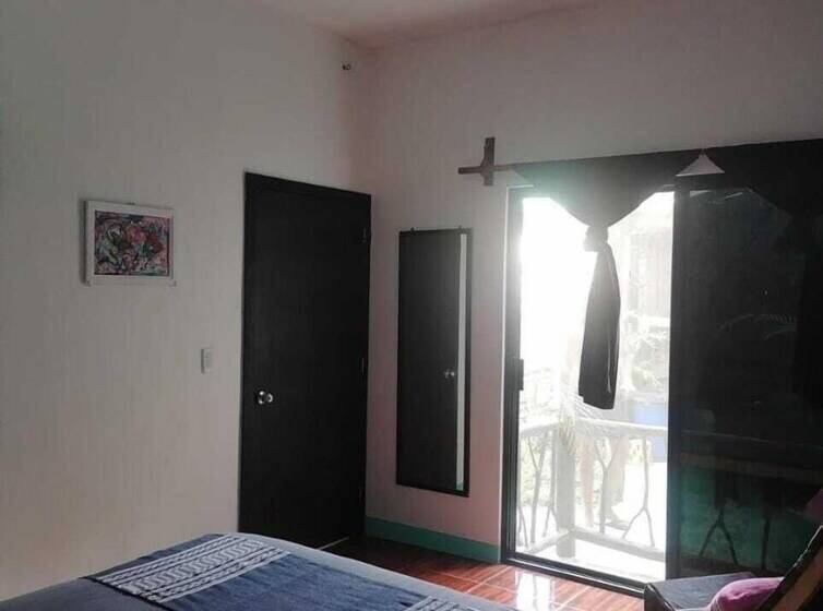 Общежитие Zipolite One