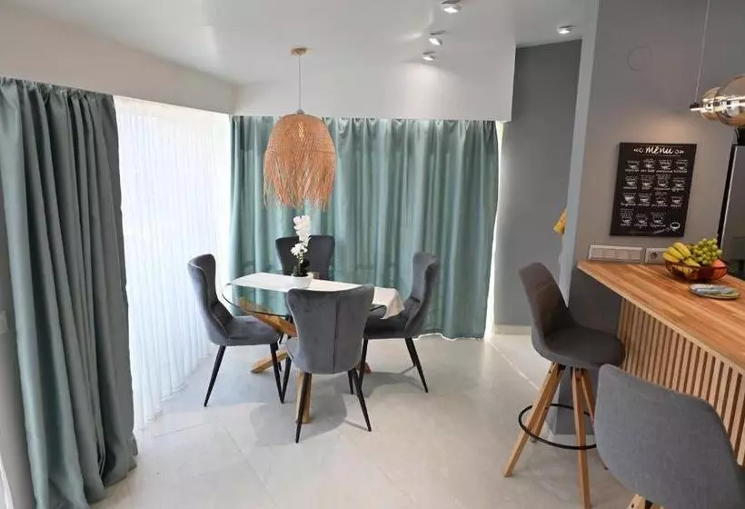 H49 Jacuzzi Penthouse Adults Only