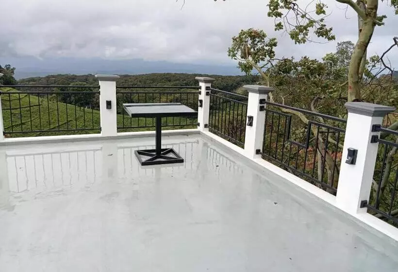 Hotelli Mountain Villa