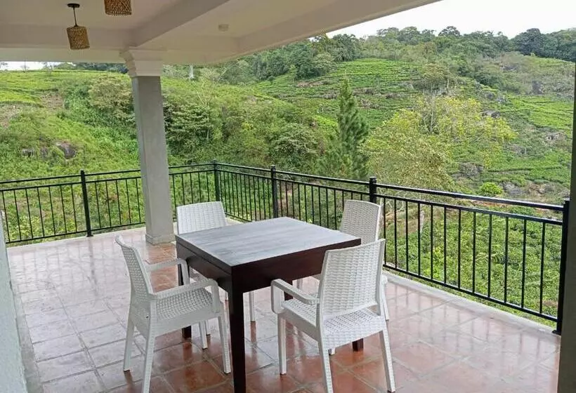 Hotelli Mountain Villa