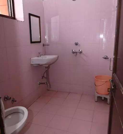 Hotel Sarva Darshan Ashram