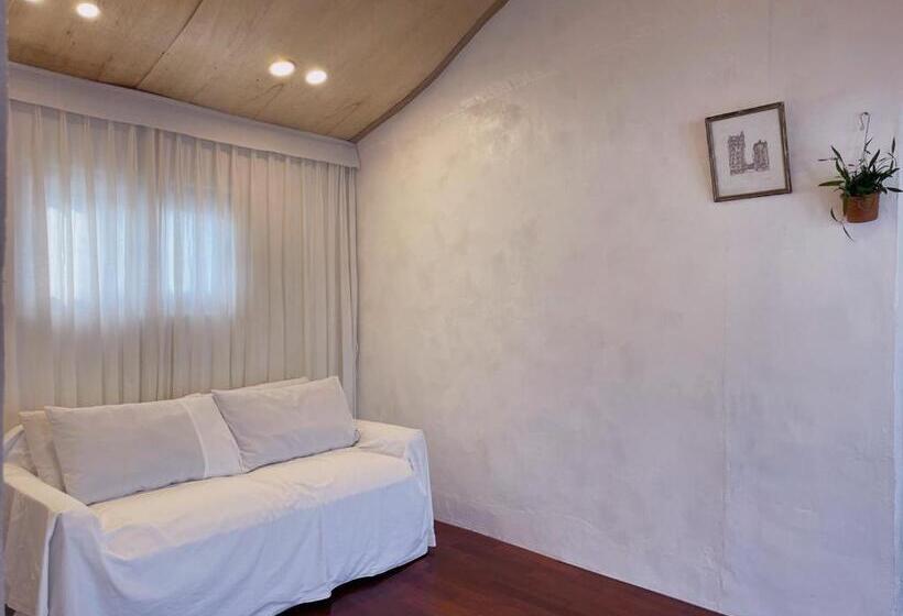 Pensão Moonlight & Small House