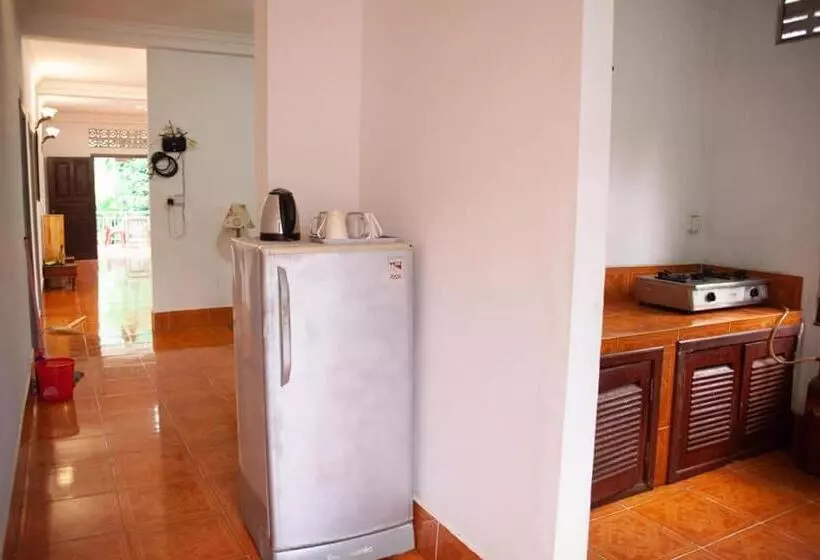 پانسیون Namo Angkor Villa