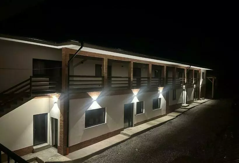 リゾートホテル Pensiunea Vox