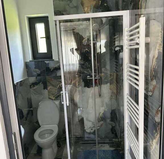 استراحتگاه Pensiunea Vox