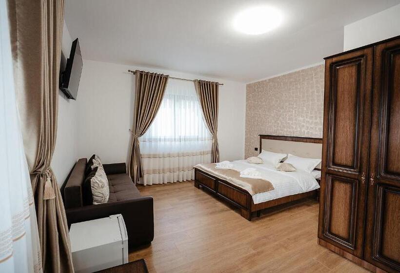 استراحتگاه Pensiunea Vox