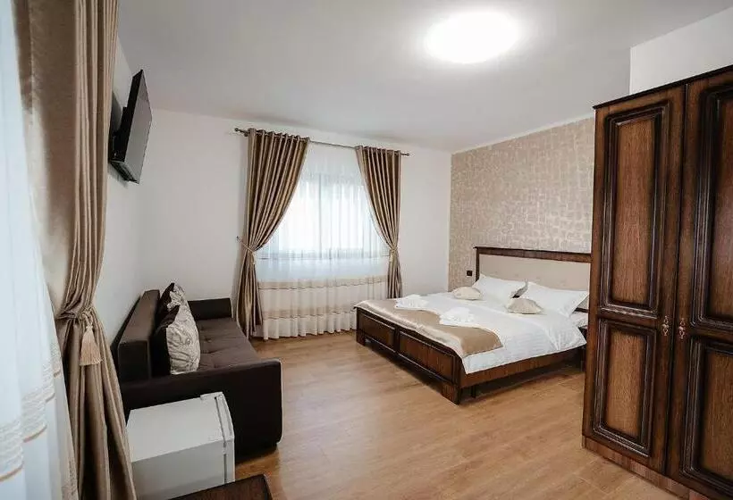 リゾートホテル Pensiunea Vox