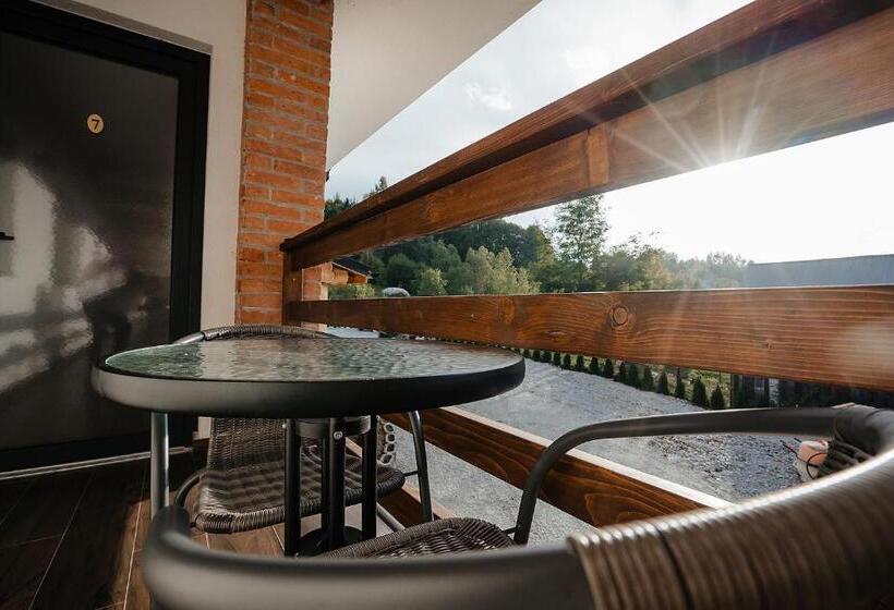 استراحتگاه Pensiunea Vox