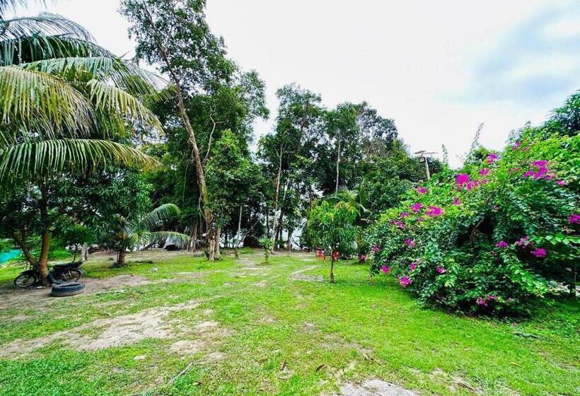 Romny Cozy Bay Resort