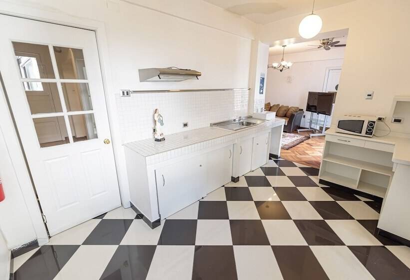 هتل Santiago Patio Bellavista