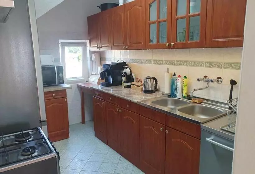 Hotelli The Luxo Wine Museum