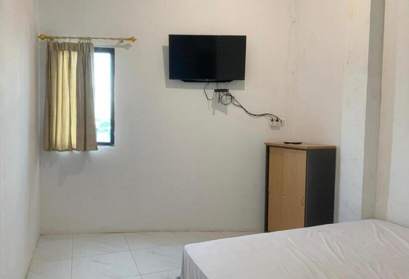 Отель Oyo 92986 Inara Homestay