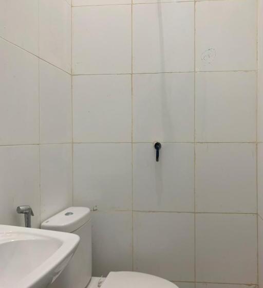 Отель Oyo 92986 Inara Homestay