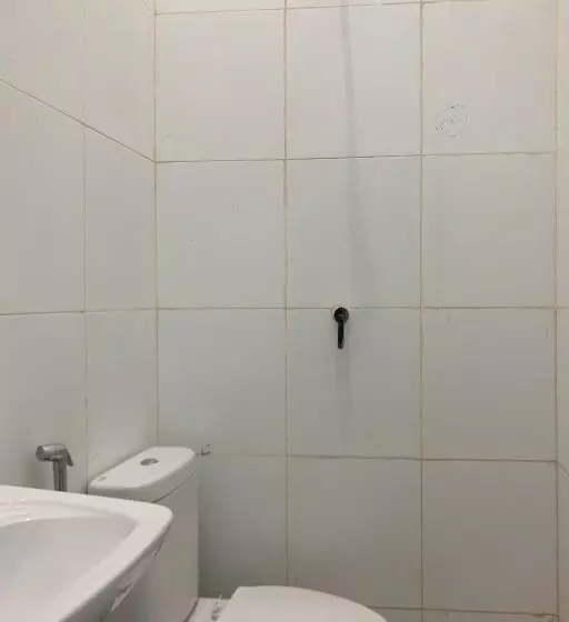 Hotelli Oyo 92986 Inara Homestay