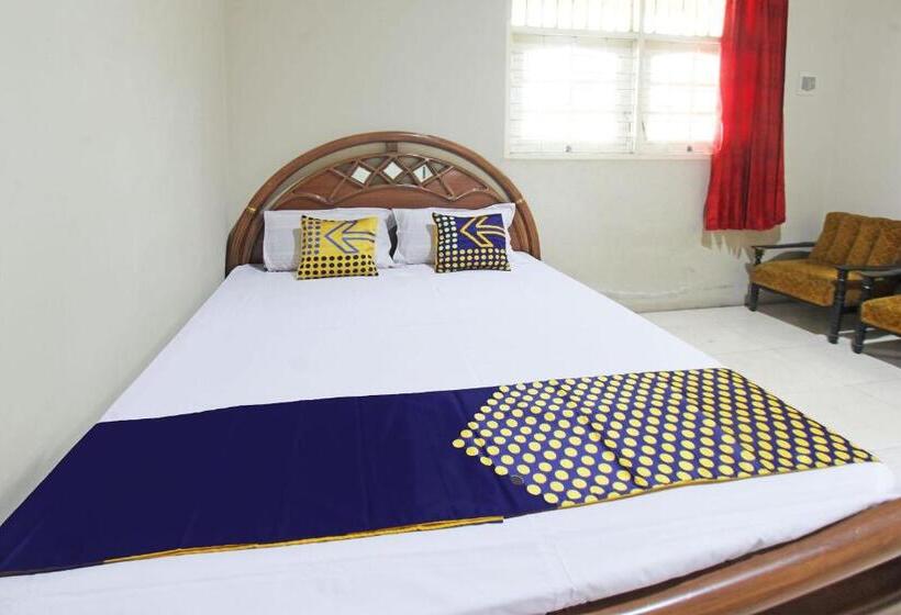 Hotel Spot On 92973 Madani Syariah Guesthouse