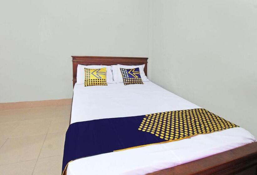 Hotel Spot On 92973 Madani Syariah Guesthouse