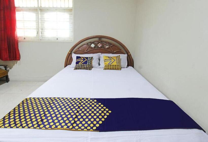 Hotel Spot On 92973 Madani Syariah Guesthouse