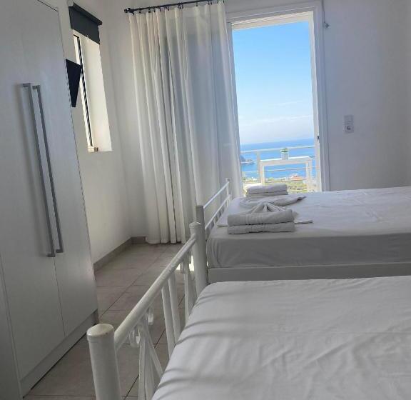 بنسيون Penelope & Michael Rooms