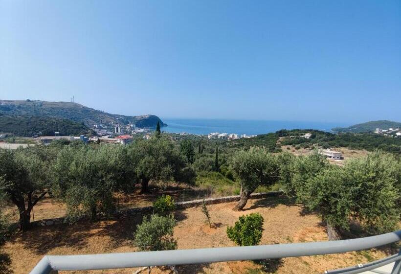 بنسيون Penelope & Michael Rooms