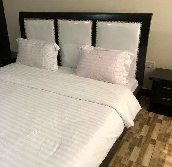 Royal Hotel Apartments