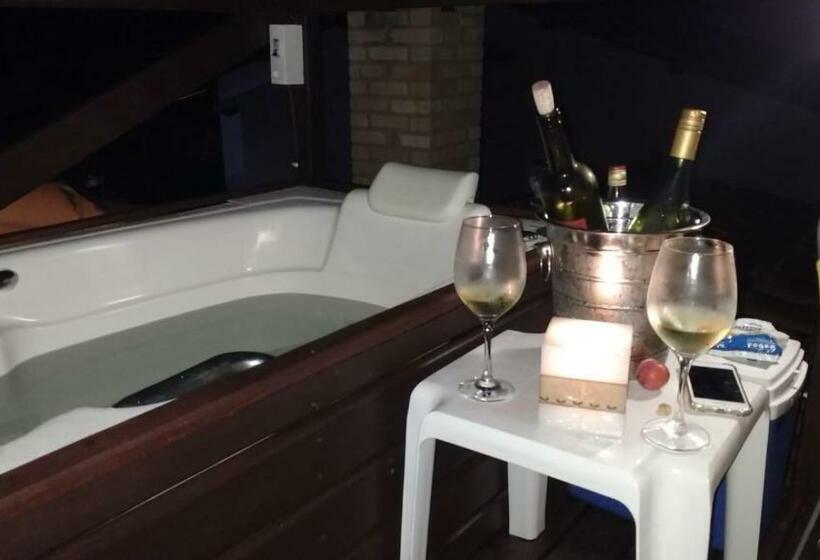 ユースホステル Pousada Nascente Do Pirahy