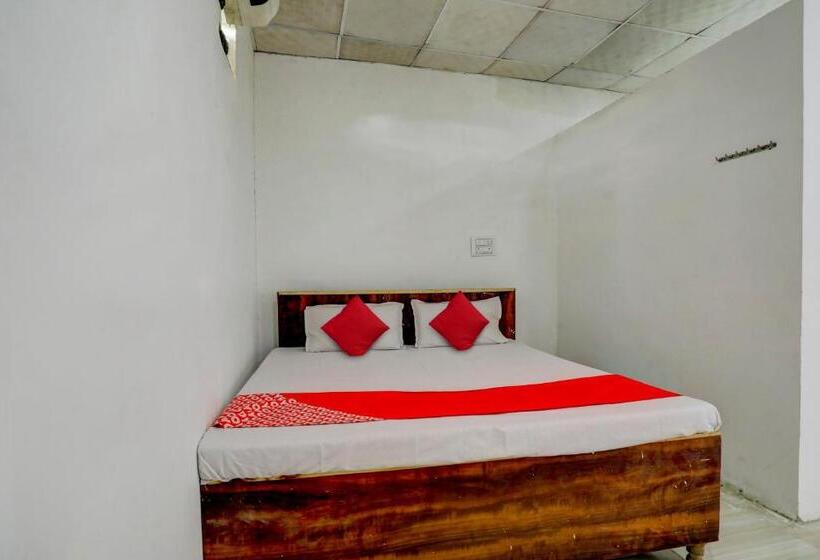 Oyo Flagship Hotel Moonlight