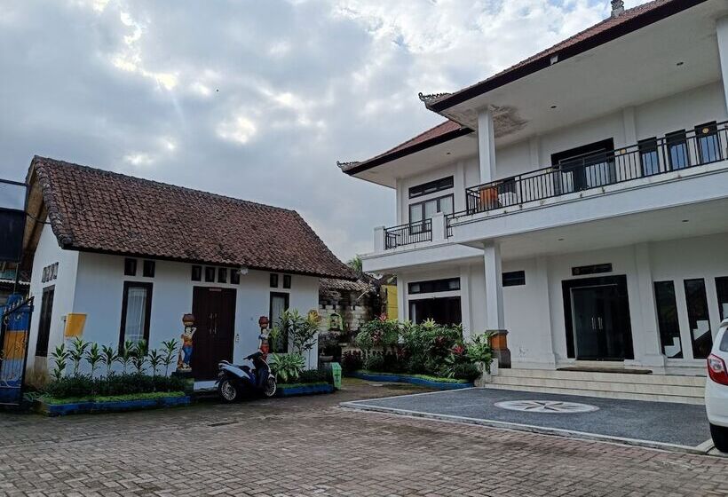 הוסטל Wisata Bintang