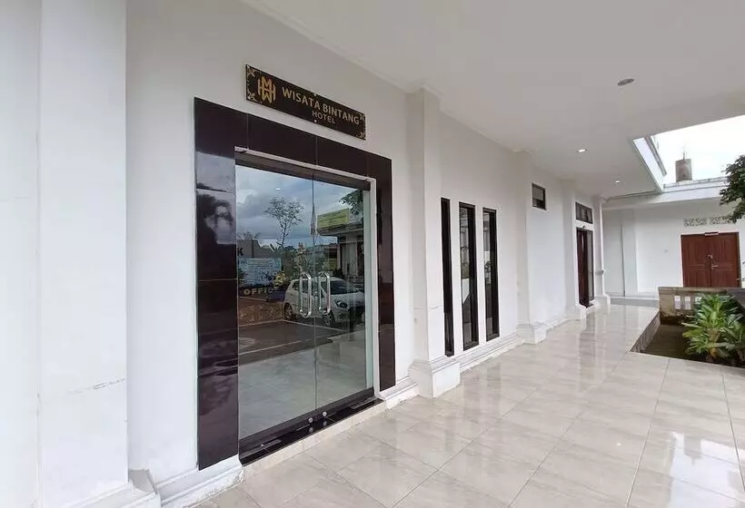 ユースホステル Wisata Bintang