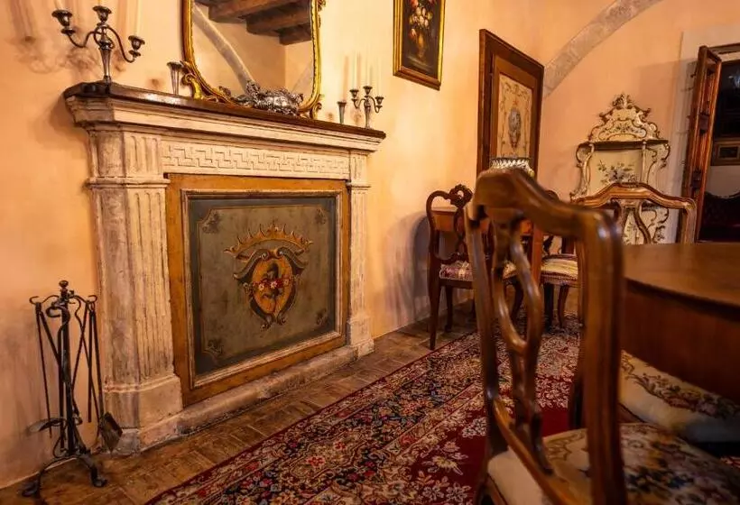 Aamiaismajoitus (B&B) Villa Carrara La Spada