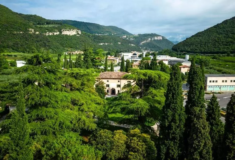Aamiaismajoitus (B&B) Villa Carrara La Spada