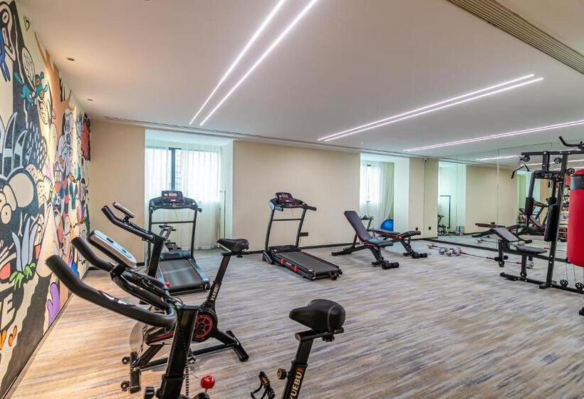 Empathy Hotel Guangzhou East Railway Station Tianhe Sports Center