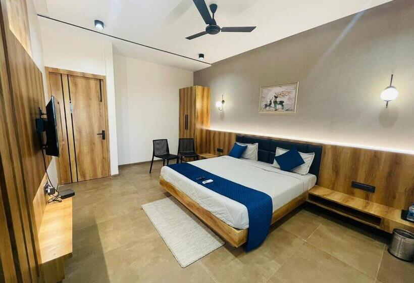 호텔 The Golden Tree