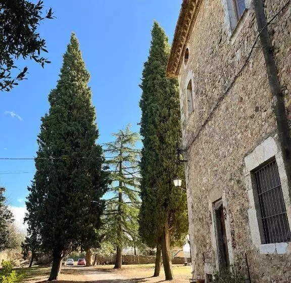 ペンション Can Traver De Besalú