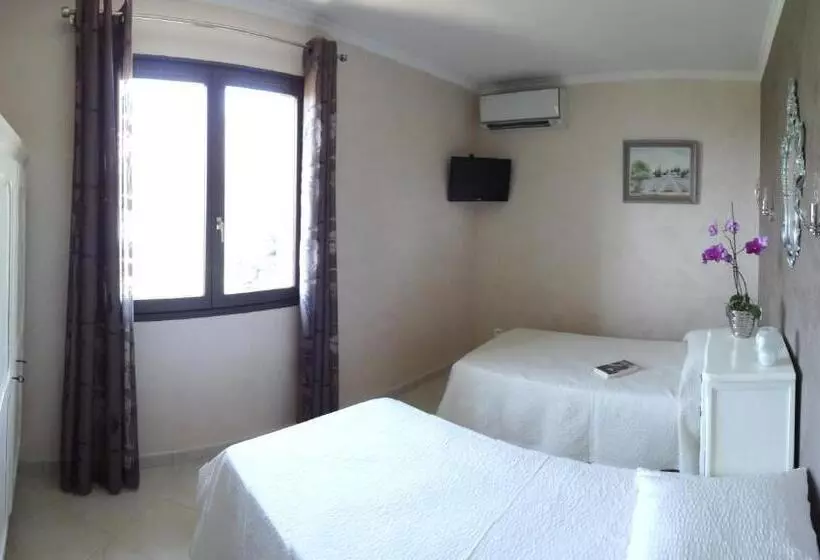 ベッドアンドブレックファースト L'aleandra