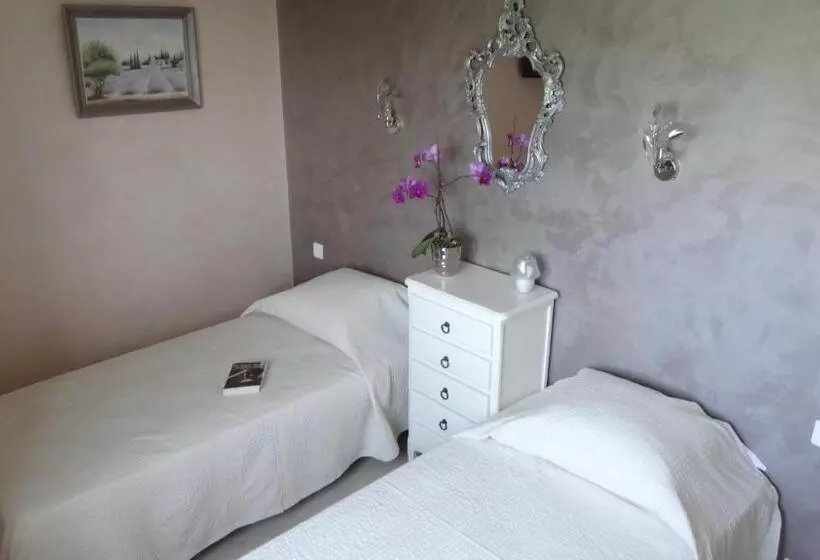 ベッドアンドブレックファースト L'aleandra