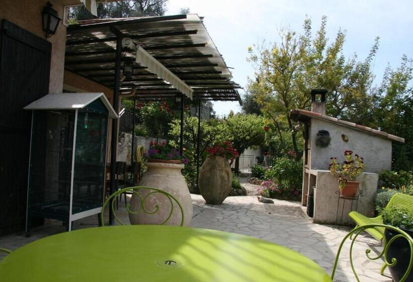 住宿加早餐 L'aleandra