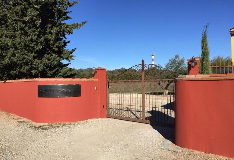 צימר Le Mas Del Cavalier