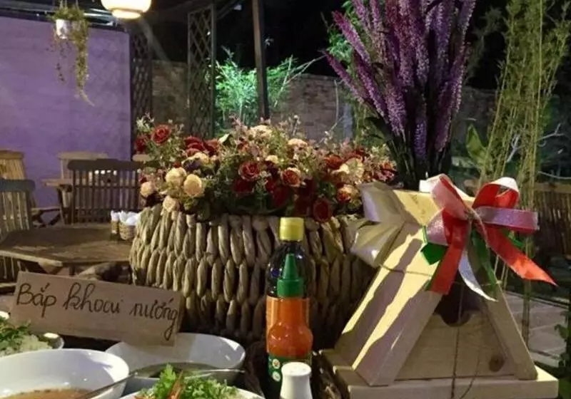 هتل Lilac Cottage Homestay