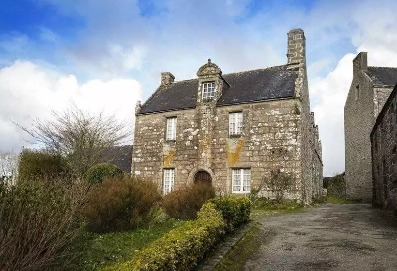 Hotelli La Maison Des Glazicks