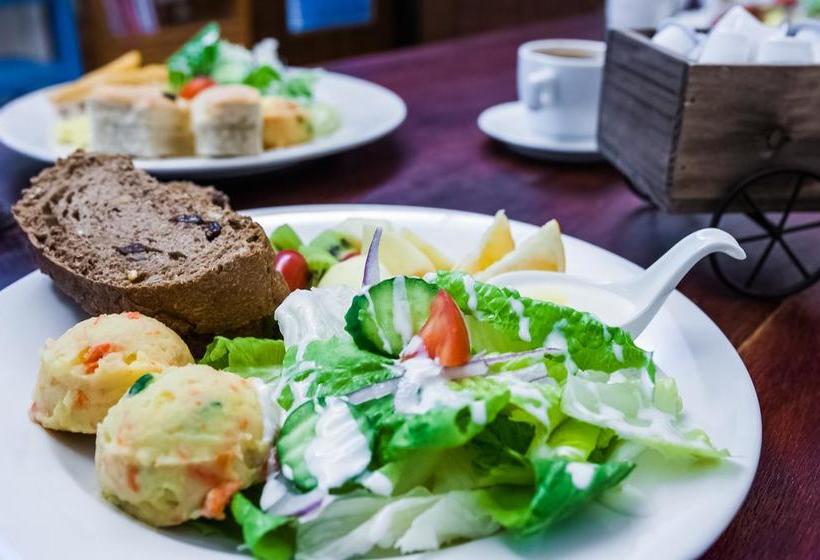 تختخواب و صبحانه 歐之美 Ocean Journey Bnb