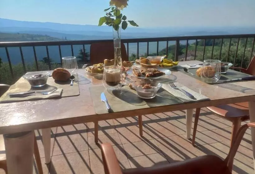 Aamiaismajoitus (B&B) La Terrazza In Collina