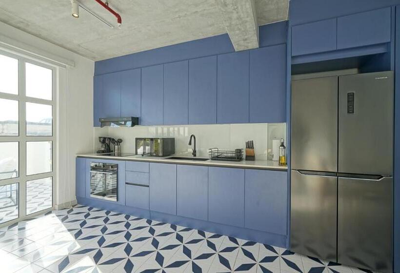 Casa Contemporánea By Wynwood House