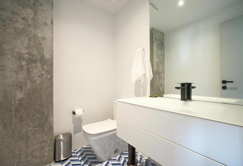 Casa Contemporánea By Wynwood House