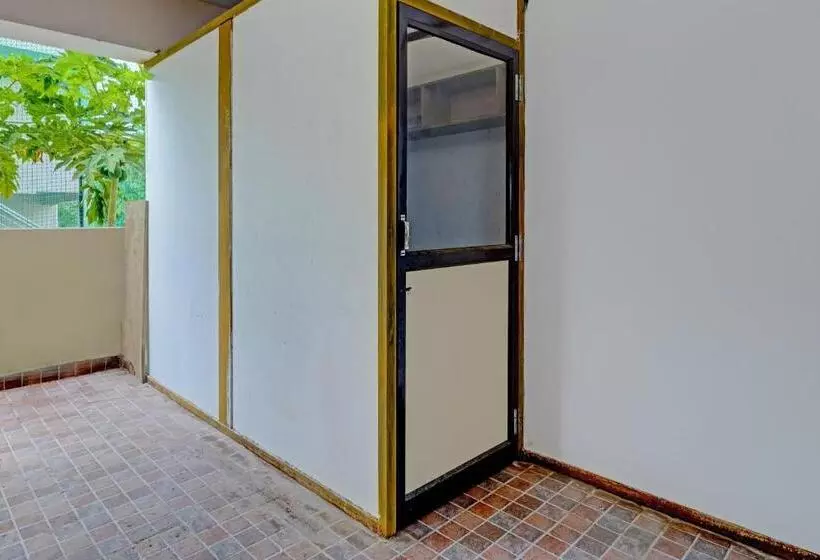 هتل Collection O Ns Service Apartment