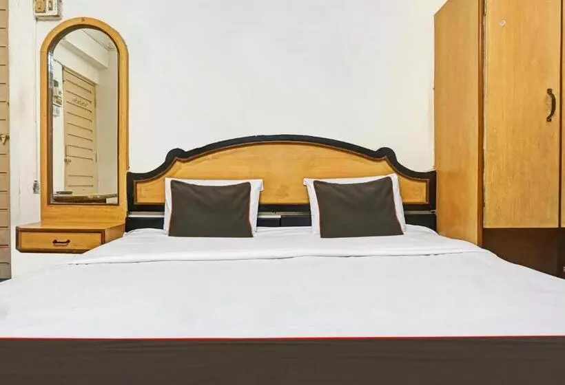 ホテル Thakkar Lodge