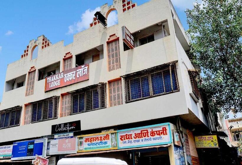 酒店 Thakkar Lodge