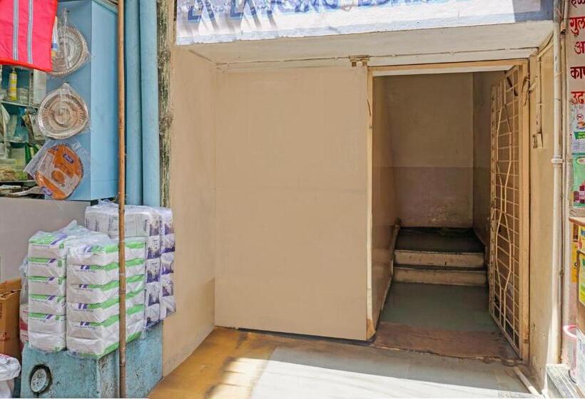 酒店 Thakkar Lodge